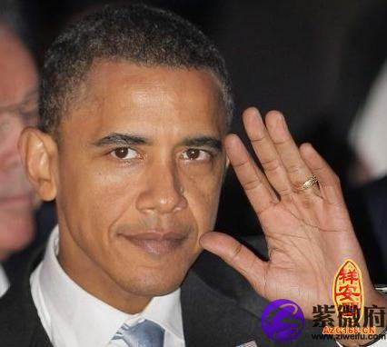 所谓的神秘十字纹就是处于掌中明堂处的十字型的纹路符号,一般此一