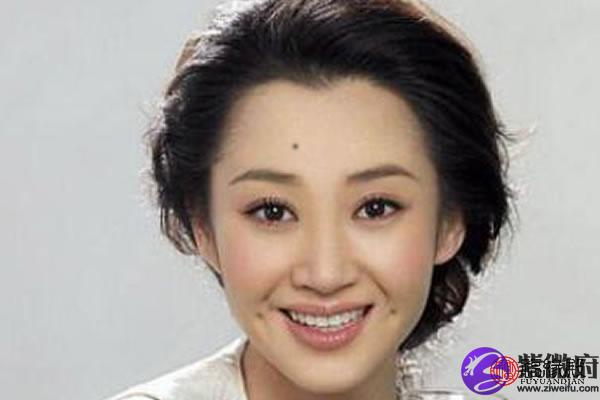 女人额头有痣图解大全 痣相学分析