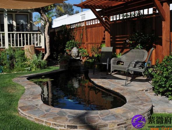 庭院鱼池风水设计庭院设计鱼池事项不能设计成葫芦形的,葫芦在环境学