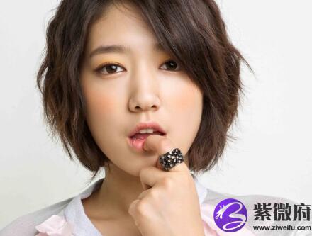 女人手虎口有痣相命 虎口有痣的女人命硬吗?