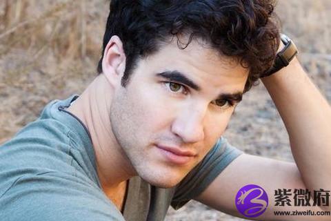 眉毛粗短的男人面相看人生运势