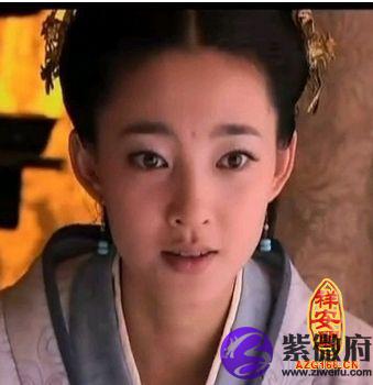 再加上容易陷入两男一女的三角关系中,就是传说中的双龙抢珠,而如果在