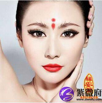 容易犯桃花劫的女人面相