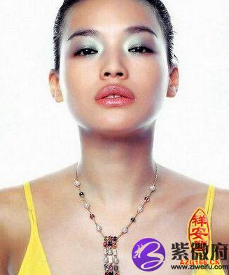 嘴唇厚的女人面相看运势