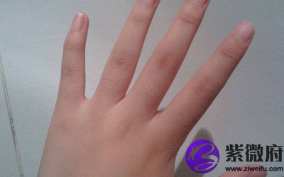 女人手指又短又粗是不是好命人