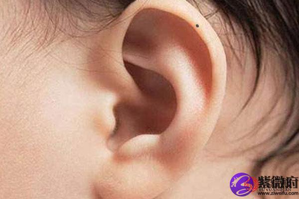 左耳耳廓有痣的女人意味着什么