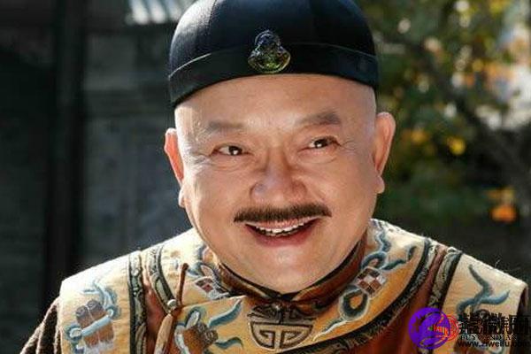 当官必贪的人面相特征