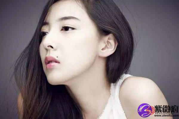 嘴巴左上方的痣好不好1,左嘴角上方有痣一眼看过去,你会觉得她很有一