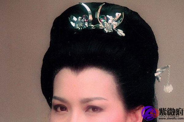 美人尖的女人命好吗 美人尖面相分析