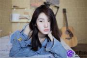 女人脖子后面有大痣