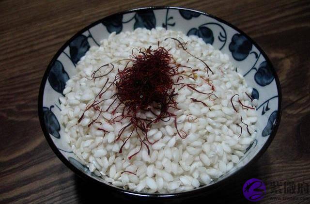 正月初一怎能少得了海鲜饭呐！教你做西班牙海鲜饭，家人说好吃！