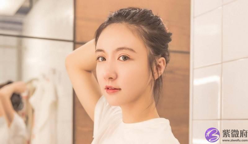总会让男友吃醋的3星座女，桃花太旺，总有人追