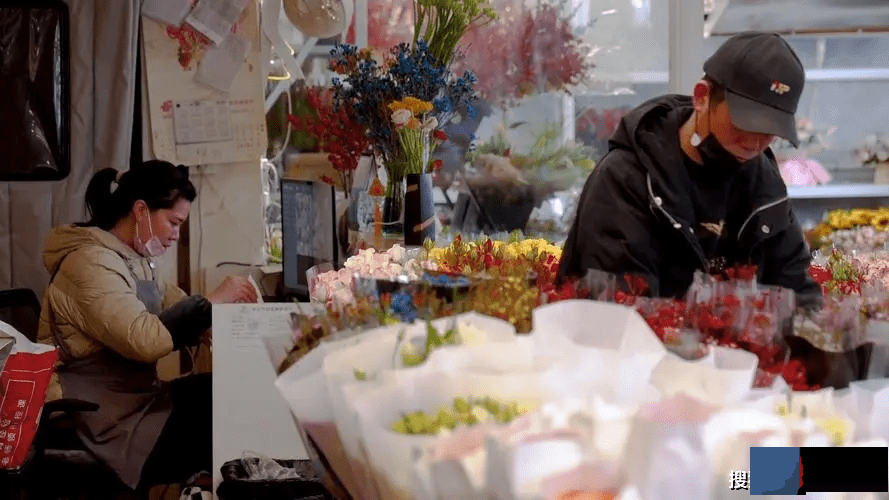 龙吟师傅:我和老公开了个花店,但是他异性缘真的太好了,我该怎麽办?