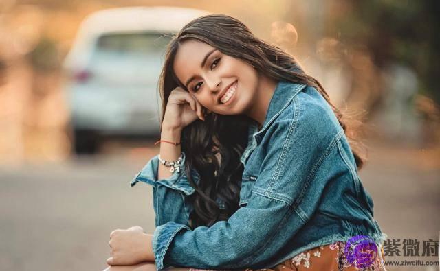 异性缘好的女人，大多拥有这些“本事”