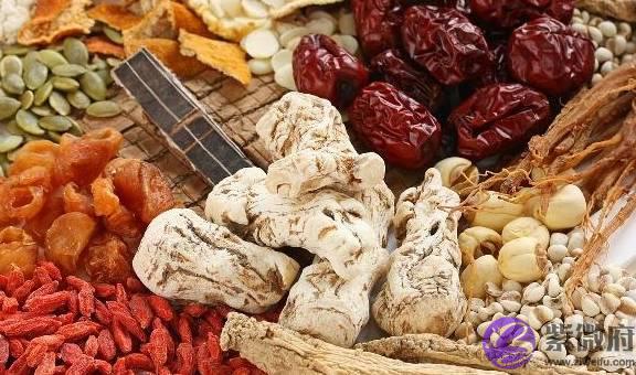中医养生讲究阴阳平衡！做到这5件事，身心更健康