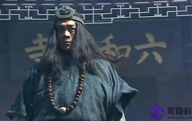 武松有三个结拜兄弟：一个救他性命，一个令他落泪，一个让他寒心