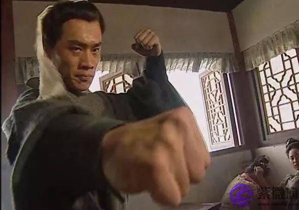 武松有三个结拜兄弟：一个救他性命，一个令他落泪，一个让他寒心