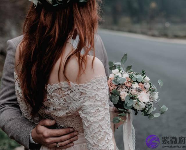 33岁何洁被曝婚姻危机：二婚女人，最怕犯这个错误