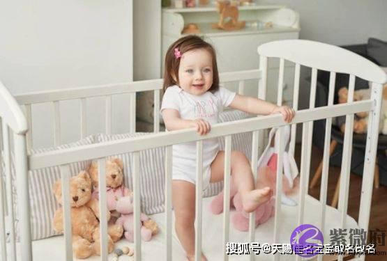 罗姓缺土的女孩最佳名字，高贵典雅的女宝宝名字