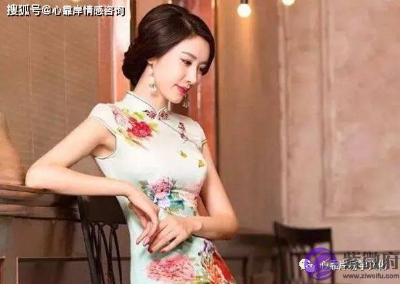 生辰称骨：四两三女命是富夫命吗？一生荣贵！