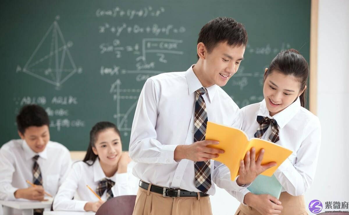 中考成绩中上等的学生，普通高中重点班跟重点高中普通班选哪个？