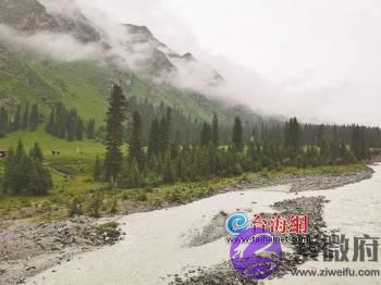 民俗风情写传奇 特色电商添活力！两岸记者打卡特克斯、昭苏民俗村街