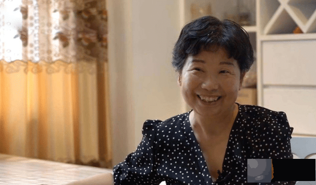杜新枝晒剖腹产手术刀口，从肚子到身材，网友：糊弄谁呢