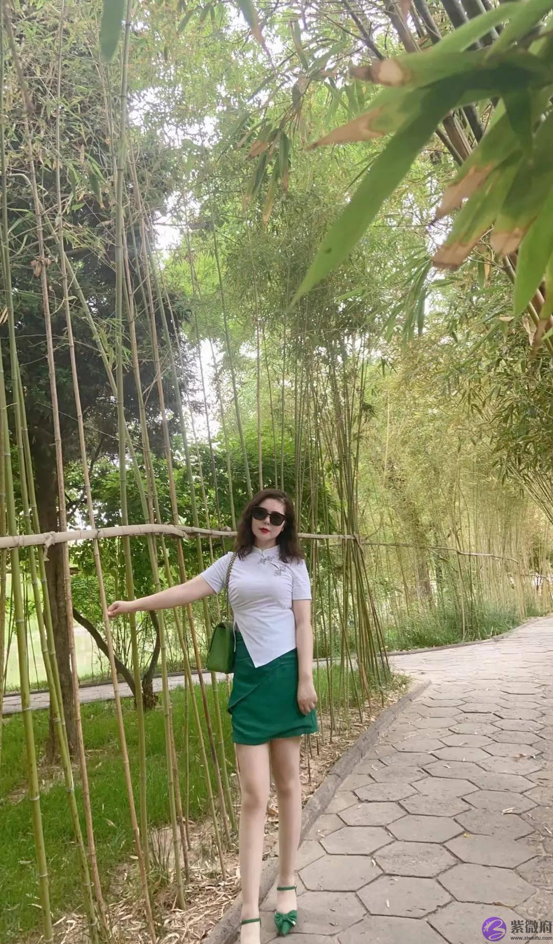 丁火丑月比劫重重地支卯木生旺比劫克制食伤大运三合金局发财百万