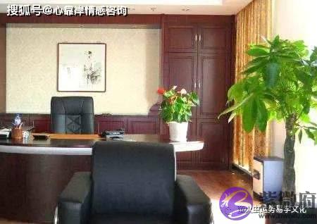 风水知识：女生办公桌旺事业的风水摆件