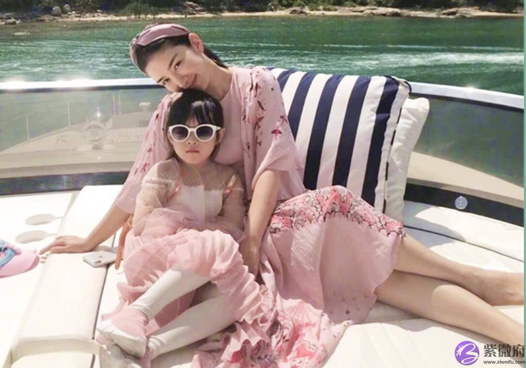 国外生子的那些明星，或许现在已经后悔了吧！