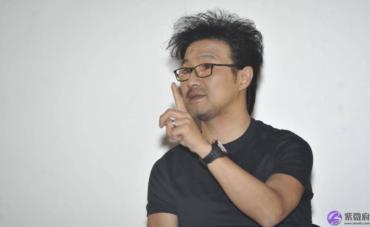 章子怡嫁给了爱情，汪峰在她产女时悉心照顾，特意挑选国外生产