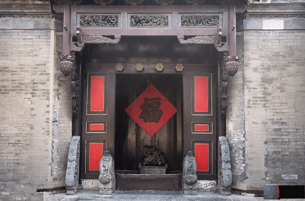 风水之学一般都复杂难懂，简单教你几招，学会自己看风水！