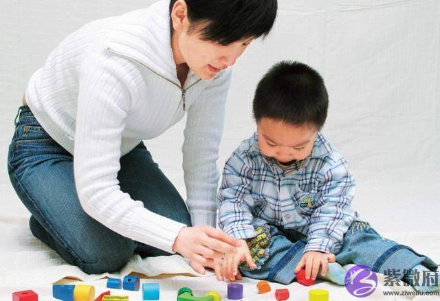 孩子聪明不聪明，看看小手就知道，智商的高低在手上就有信号
