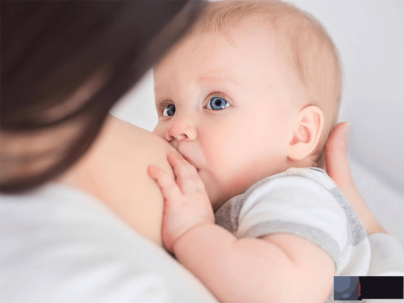 三个月的宝宝应该如何喂养？