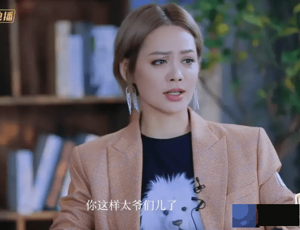 宁静性格属于拧巴型，合得来的自然合得来，她性格很豪爽