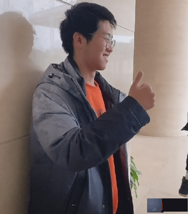 孙卓改名为花开富贵，卓妈评论区遭沦陷，网友称她为孙富贵妈妈