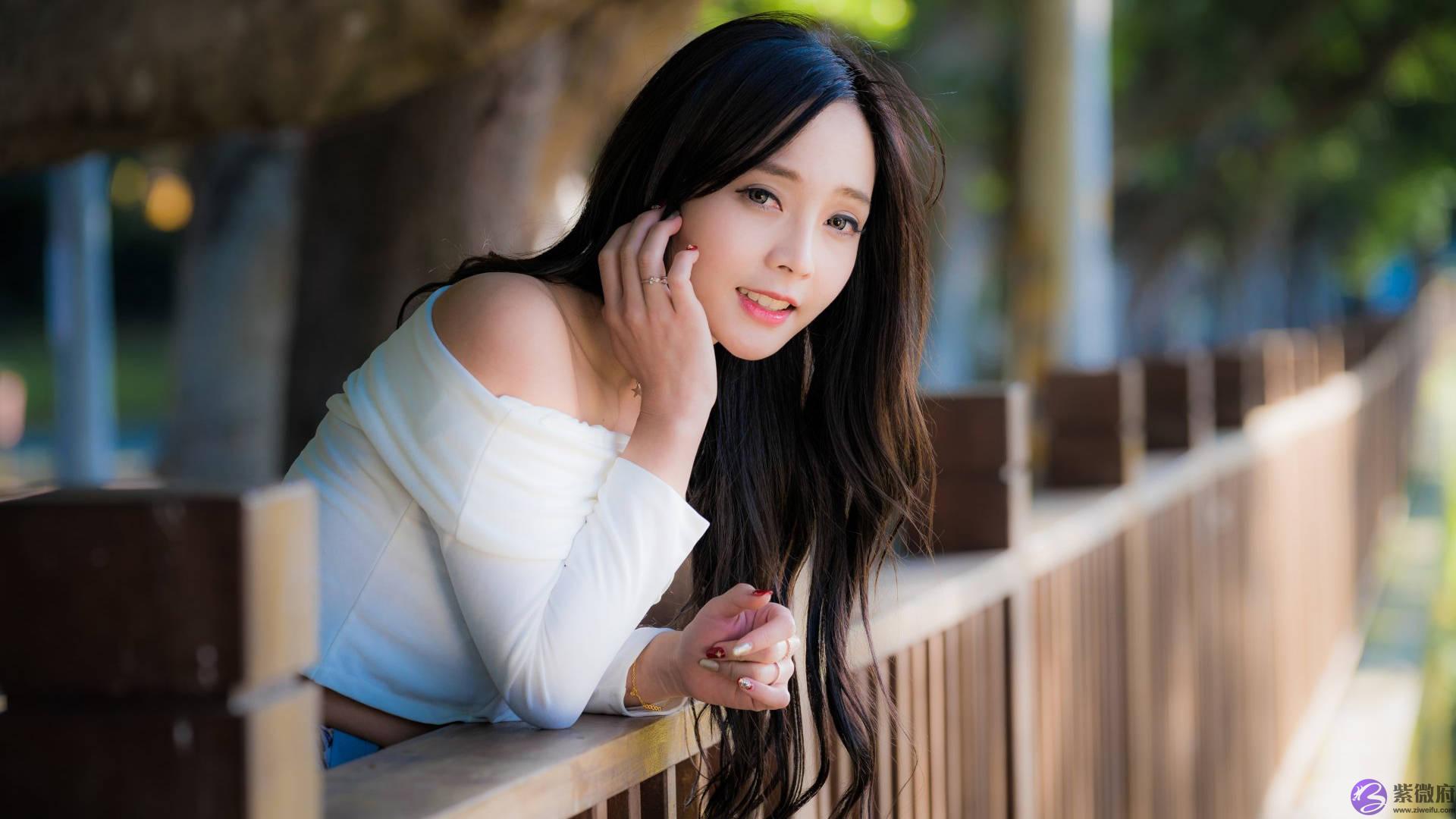生辰生辰详细分析：正官合身，多是自由恋爱，认识的另一半