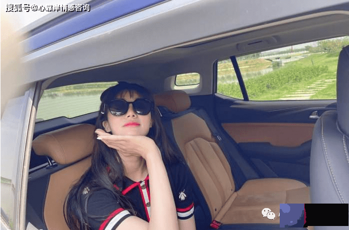 生辰称骨：女人非常好的命是几两？骨重是越重越好吗？