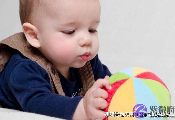 2022年出生的男宝宝取名，有涵养的男生名字