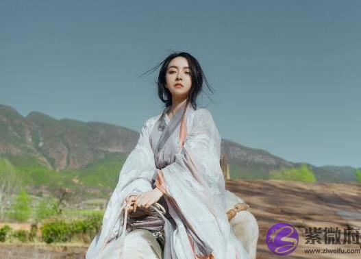 生辰婚姻分析，正偏财混杂的他，什麽时候才能再婚，摆脱孤独的生活？