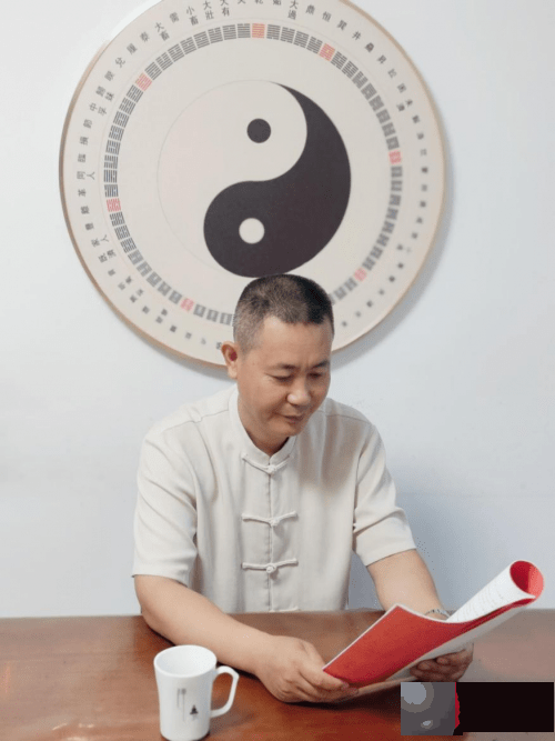 通阳阳五行、晓四柱生辰,易学名家言传堂