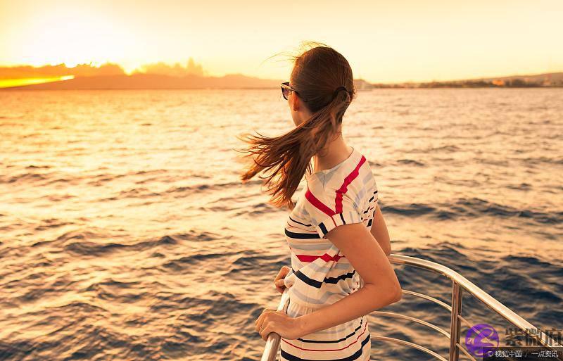 43岁前感情难稳定，极易离婚的女命生辰