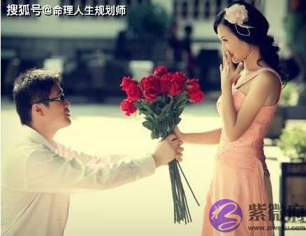 婚姻生辰看婚姻，二婚却能美满幸福，生辰看如何避免婚姻不幸