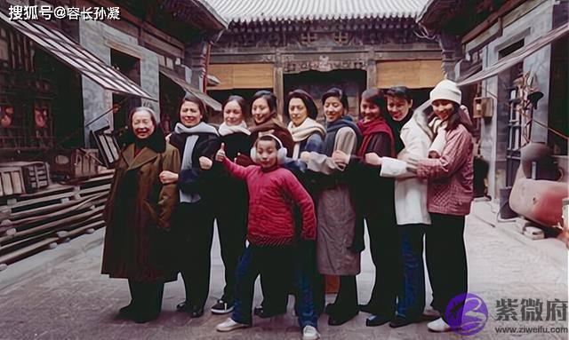 当父母老去,兄弟姐妹常联系,亲情才有依靠