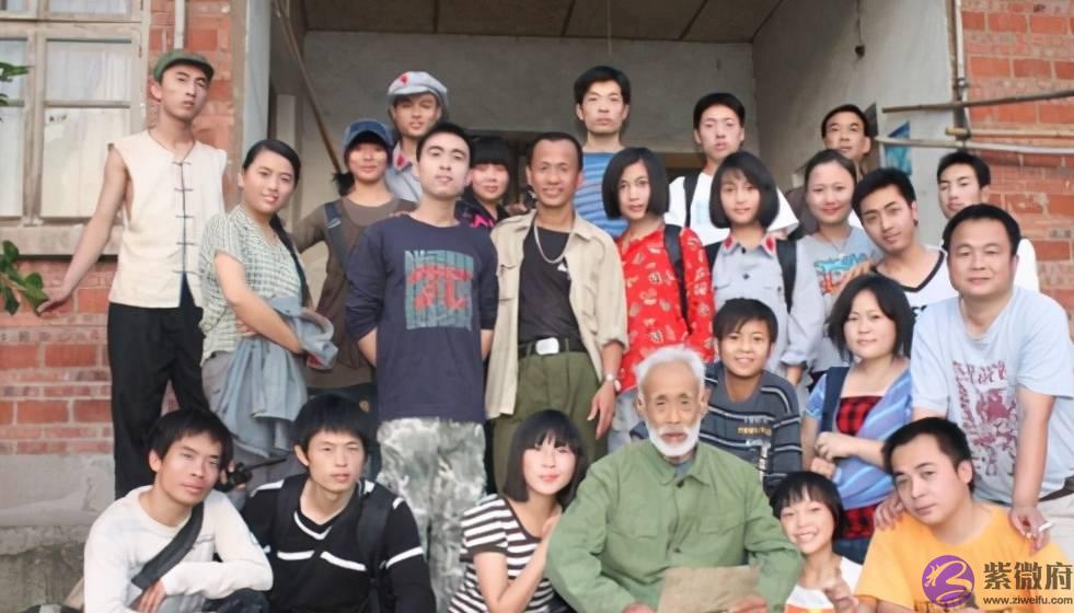 为何兄弟姐妹不亲了？原因很现实，父母不妨了解一下