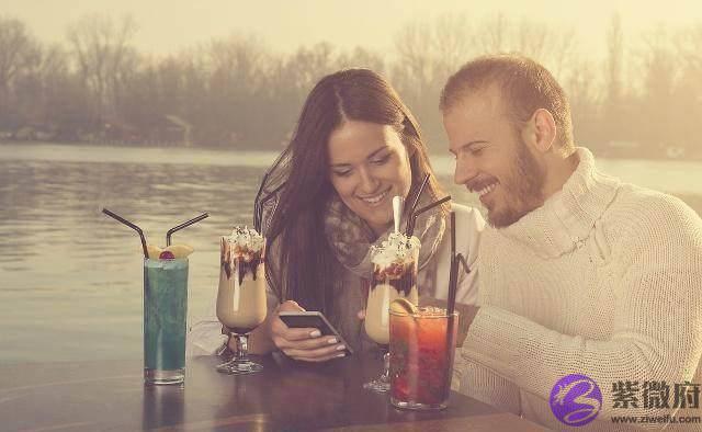 判断两个人合不合适？答案是门当户对！