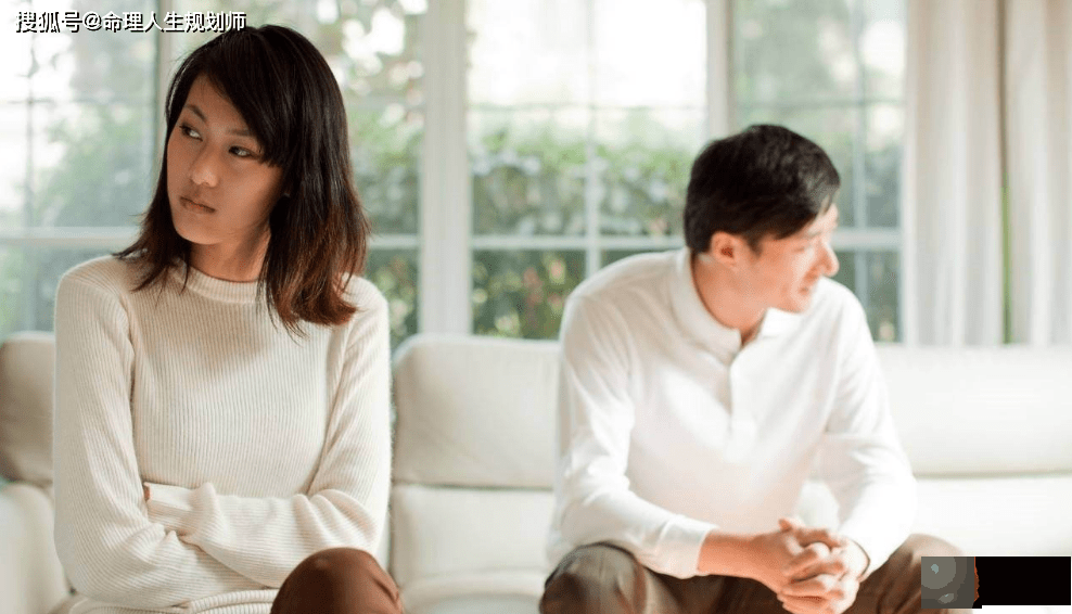 男人在外面有没有情人,看生辰生辰这个“地方”,很准的