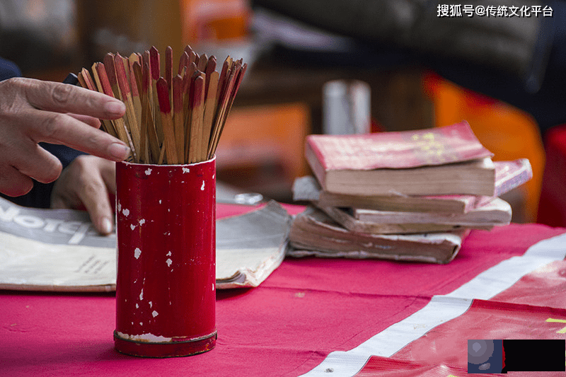 易洪永｜为什麽不算空卦？测算不给钱好不好？