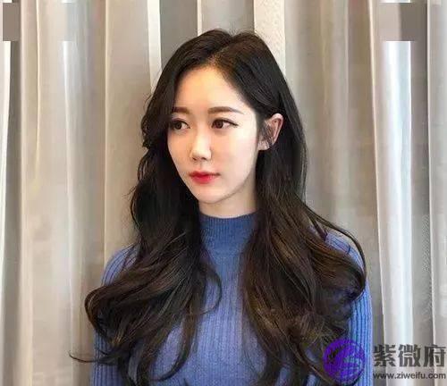 发尾“烫弯不烫卷”这才是最流行的发型！