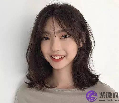 发尾“烫弯不烫卷”这才是最流行的发型！